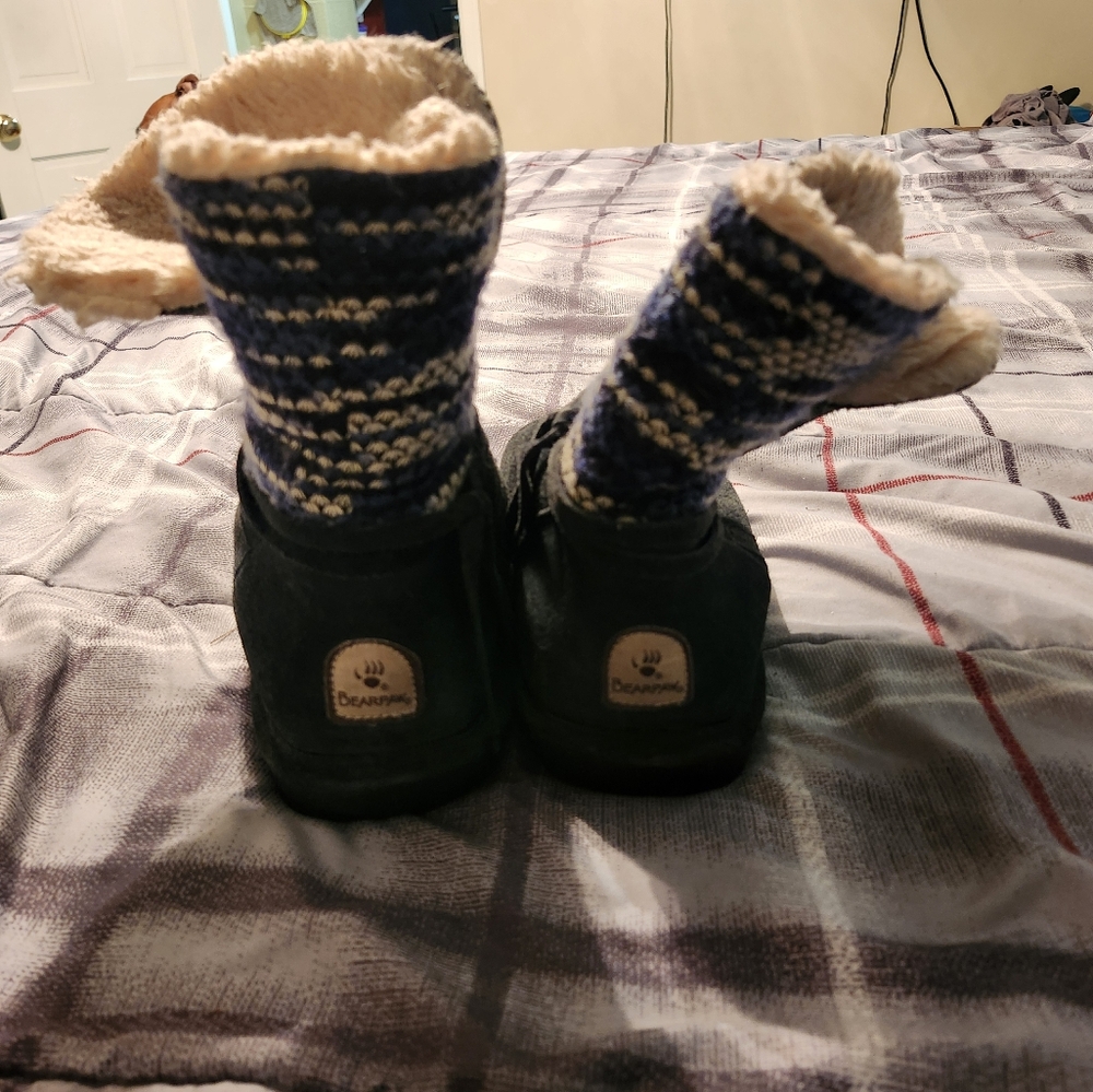 Bear paw size 11